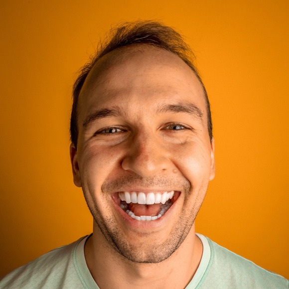 Profile Picture of Andrew Stewart (@stewart7777) on Poshmark