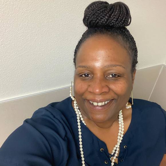 Profile Picture of Marshana Parker (@nettpa) on Poshmark