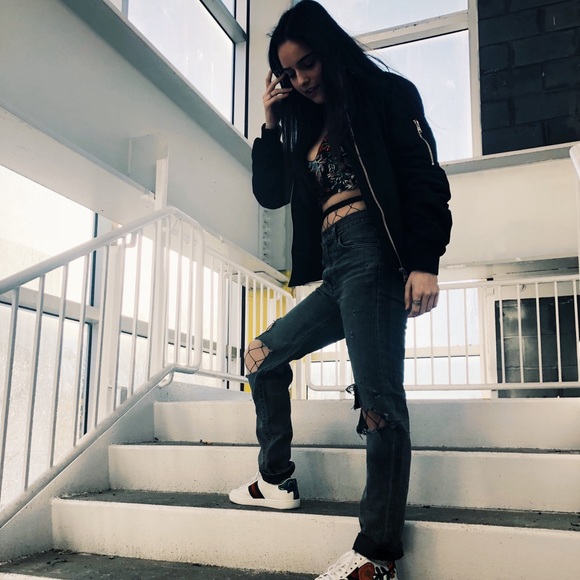 Profile Picture of Meadow Sadeh (@msadeh00) on Poshmark