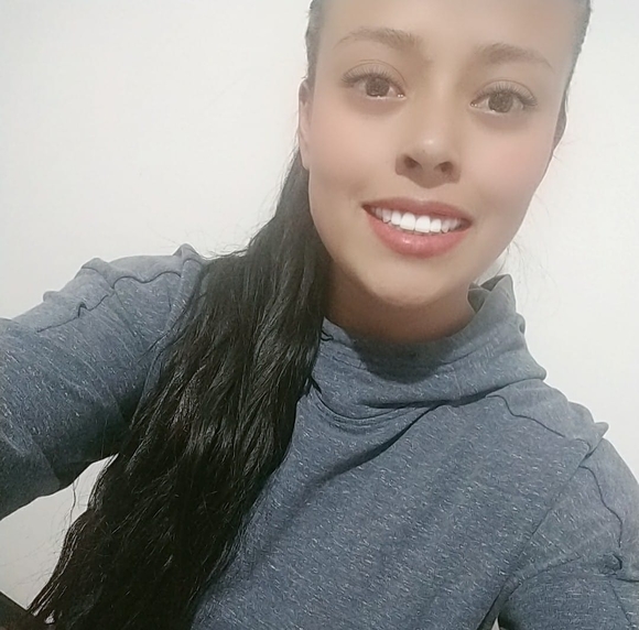 Profile Picture of Michu Borja (@michuborja) on Poshmark