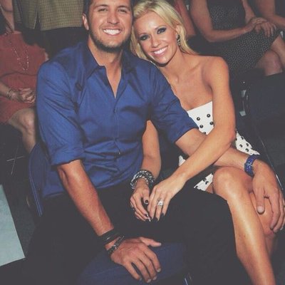 Profile Picture of Luke Bryan (parody Account) (@DeadlyAssShaker) on Twitter