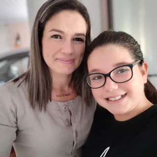 Profile Picture of Débora Piccoli Luginski (@D&) on Facebook