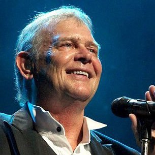 Profile Picture of Farnham Fans Forever (@JohnFarnhamFans) on Twitter