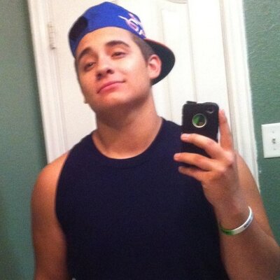 Profile Picture of Nick Valero (@NickValero) on Twitter