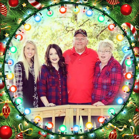 Profile Picture of Alma Fewlass (@afewlass) on Poshmark