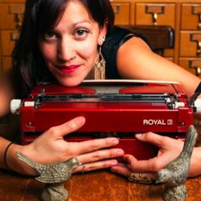 Profile Picture of Silvi Alcivar (@thepoetrystore) on Twitter