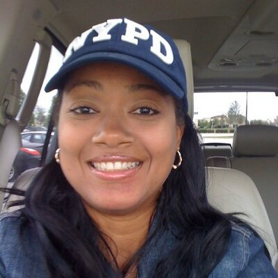 Profile Photo of April Davis (@AprilDavis425) on Twitter