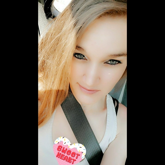 Profile Picture of Jackie Edmondson (@sweet2412heart) on Poshmark