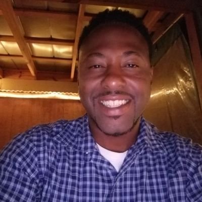 Profile Picture of Adam Macon (@lilgiz28) on Twitter