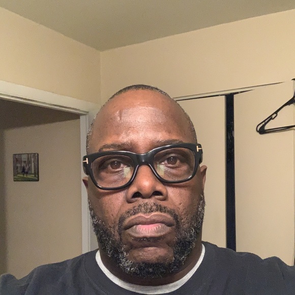Profile Picture of Michael Eddy (@miketsx1) on Poshmark