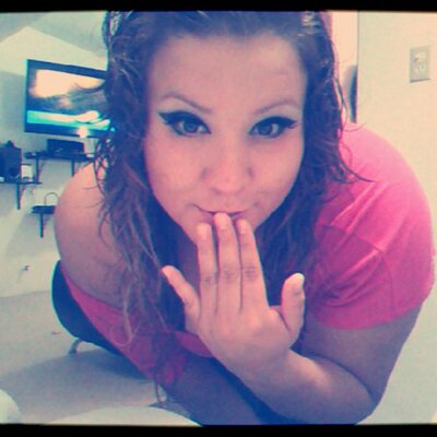 Profile Picture of Alexa Barraza (@alexaaa321) on Twitter