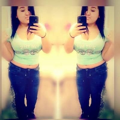 Profile Picture of Dora Barron (@dorabarron98) on Twitter