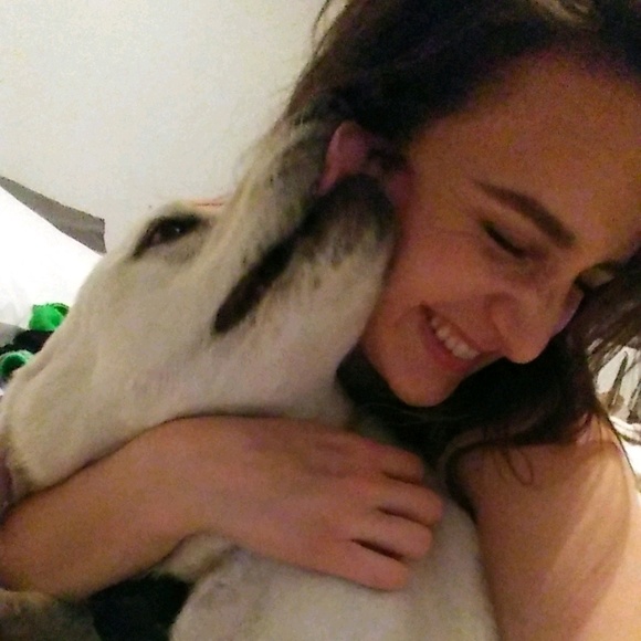 Profile Picture of Casey Neidert (@neidertc) on Poshmark