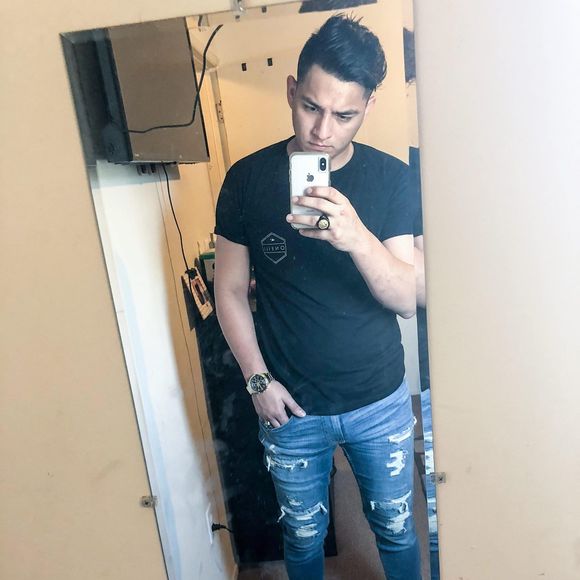 Profile Picture of Orlando Acosta (@orlandoacosta01) on Poshmark