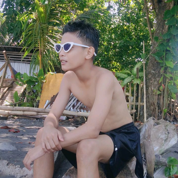 Profile Picture of andrew (@andrewclaver0) on Tiktok
