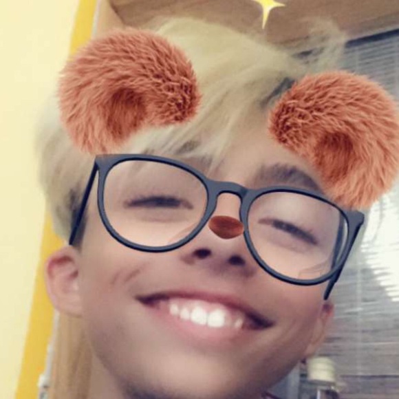 Profile Picture of Nathaniel Rodriguez (@nater0124) on Poshmark