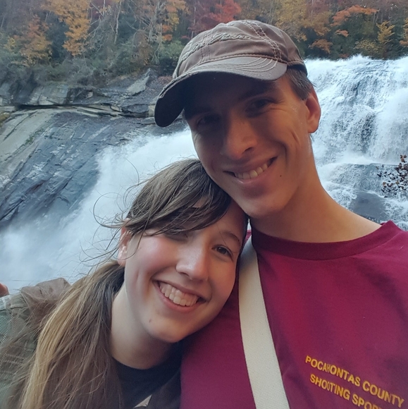Profile Picture of John Groves (@john_gr) on Poshmark