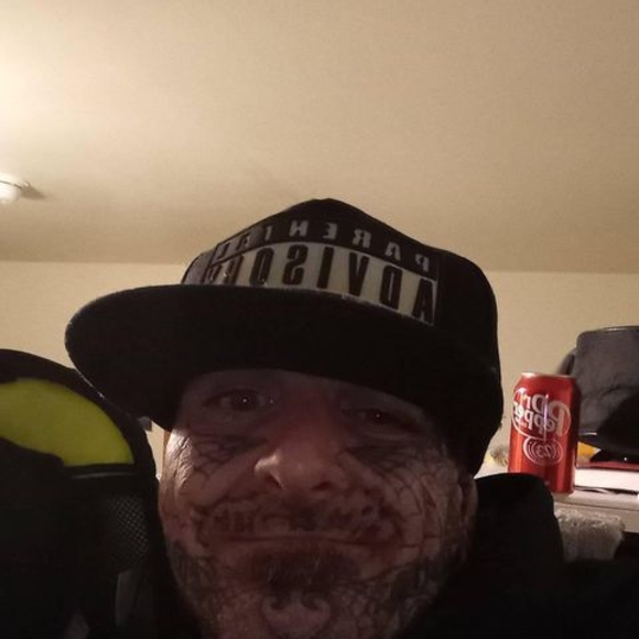 Profile Picture of Danielj Mcclary (@danieljmcclary) on Poshmark