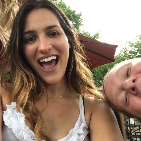 Kristina Avanzato - Poshmark Profile Picture of Kristina Avanzato (@kristinaavan95) on Poshmark