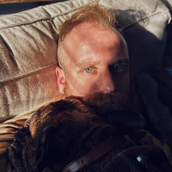 Profile Picture of Zac Neulieb (@zacneulieb) on Poshmark