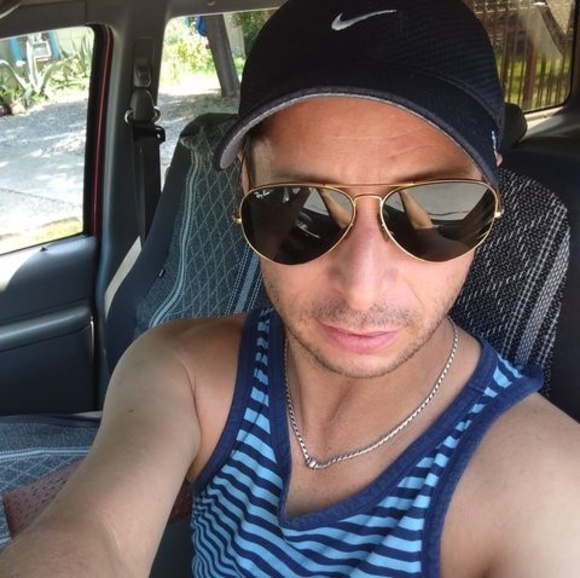 Profile Picture of Alejandro Diosdado (@alejandrodiosda) on Poshmark