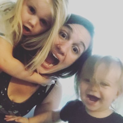 Profile Picture of 🐷 Aimee Elise (@aimeeelise_marx) on Twitter