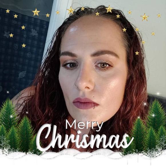 Profile Picture of Crystal Fresquez (@cfresquez19) on Poshmark