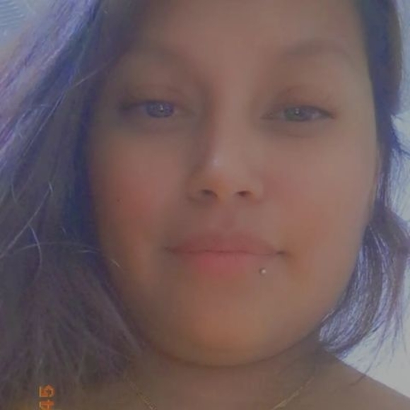 Crystal Rosalez - Poshmark Profile Picture of Crystal Rosalez (@crystalrosalez) on Poshmark