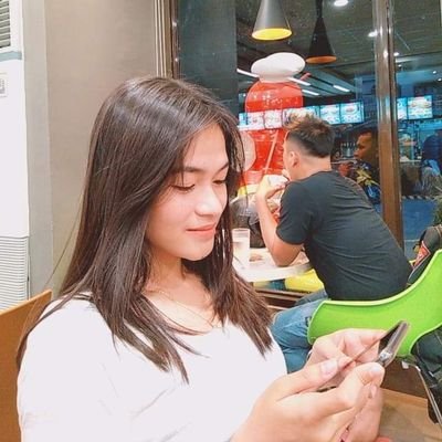 Profile Picture of Marie Maniego (@maniego_marie) on Twitter