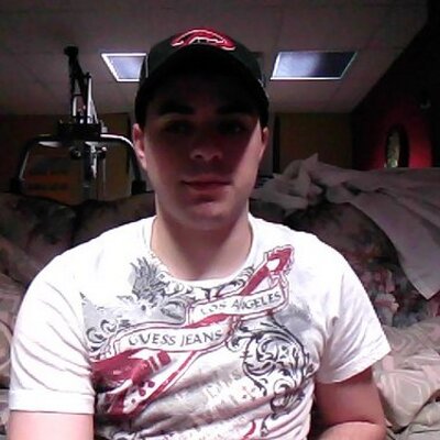 Profile Picture of Peter Lagace (@Peterlag14) on Twitter