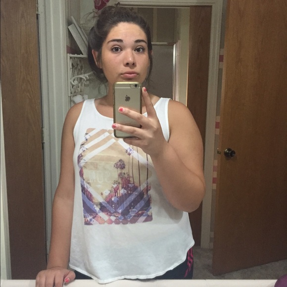 Profile Picture of Samantha Molina (@samanthad94) on Poshmark