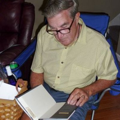Profile Picture of Stephen J Shandor (@sjshandor) on Twitter