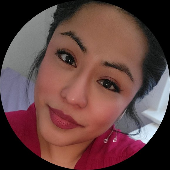 Profile Picture of Mari Jimenez (@luciajimen7) on Poshmark