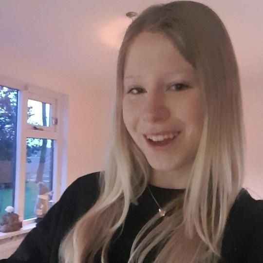 Profile Picture of LisaClements (@elodyygv4xl) on Tiktok