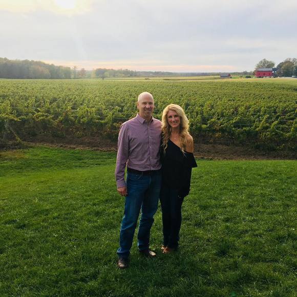 Profile Picture of Danielle Price gearhart (@daniellejune) on Poshmark