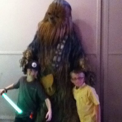 Profile Picture of Tyler Matthys (@beauandval) on Twitter