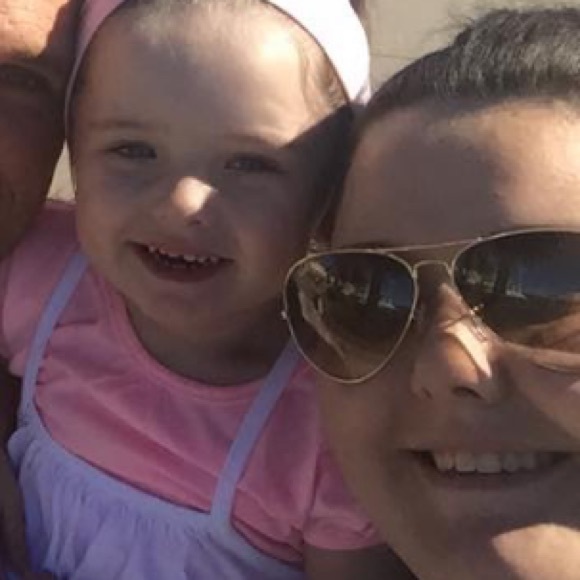 Profile Picture of Jamie Halliday (@jamiehalliday) on Poshmark