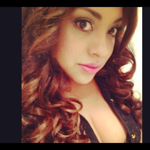 Lucero Ramos - Poshmark Profile Picture of Lucero Ramos (@lramos1) on Poshmark