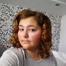 Profile Picture of Hannah Quirk (@Nannners99) on Twitter