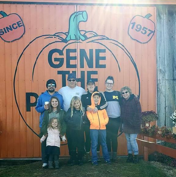 Profile Picture of Joy Truitt (@joytruitt) on Poshmark