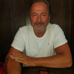 Profile Picture of stevenseber (@stevenseber) on Tiktok