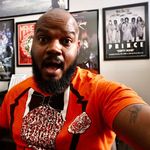 Profile Picture of Christopher Huggins (@huggyreads) on Instagram