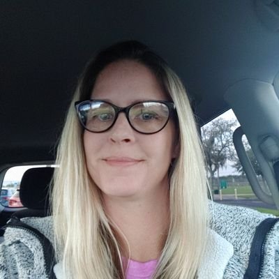 Profile Picture of Shelly Daugherty (@ShellyD17207229) on Twitter