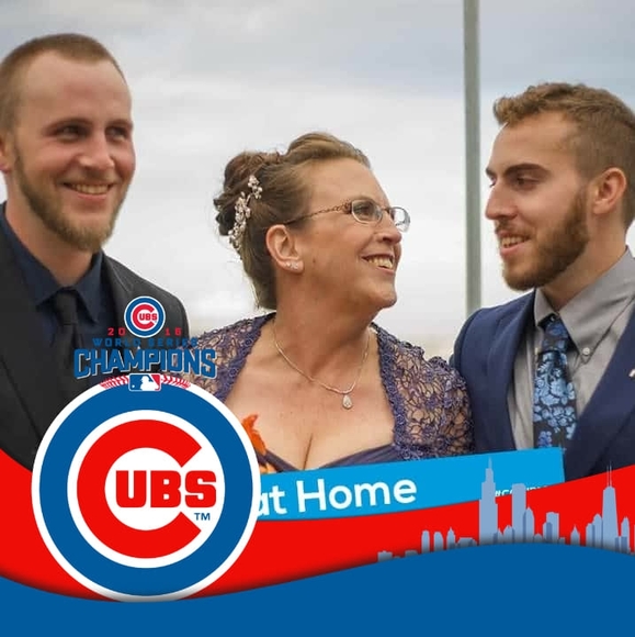 Profile Picture of Michelle Battisfore (@mickibat) on Poshmark