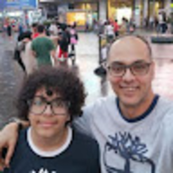 Profile Picture of Sherif Ibrahim (@sherifibrahim) on Poshmark
