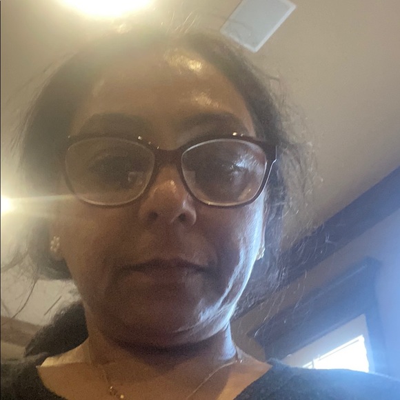 Profile Picture of Usha Patel (@upatel66) on Poshmark