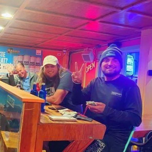 Profile Picture of Joshua Hudnall (@joshuahudnall) on Poshmark