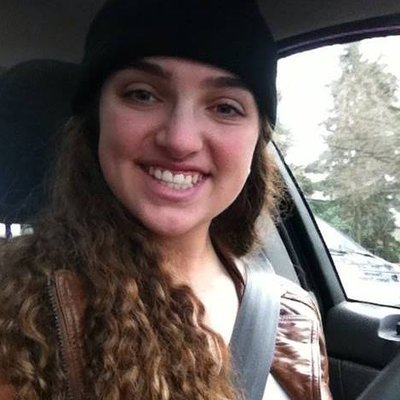 Profile Picture of Della Clark (@DellaCl28356915) on Twitter