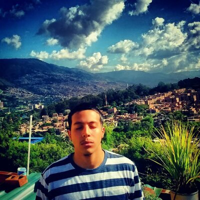 Profile Picture of Mitch (@MitchyDiamonds) on Twitter