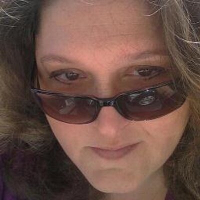Profile Picture of Stacey Cool (@CoolChemGal) on Twitter